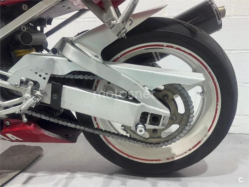 Yamaha R6 – Vista 25