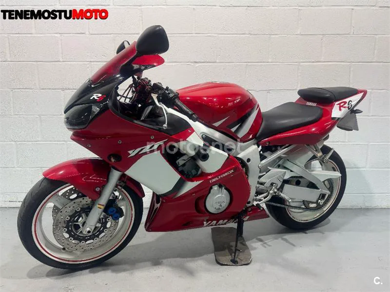 Yamaha R6 – Vista 4