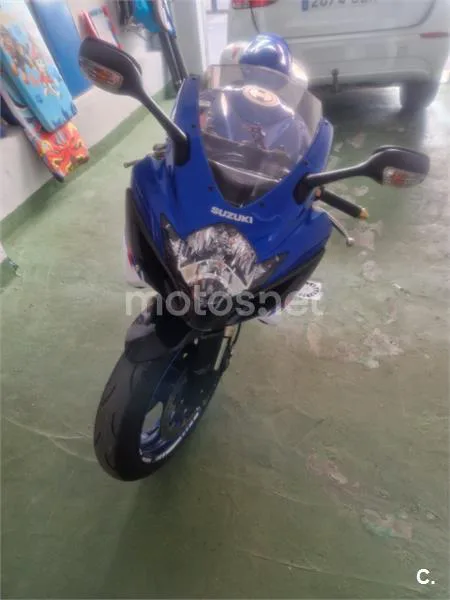 Suzuki GSX-R600 - Vista 5