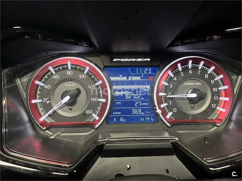 Honda Forza 125 – Vista 11