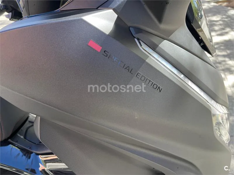 Honda Forza 125 – Vista 9