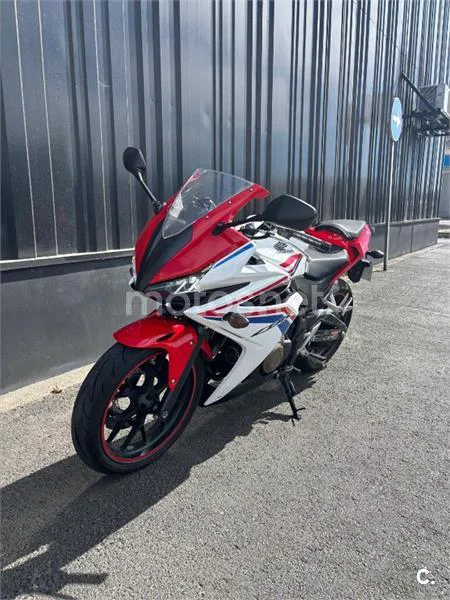 Honda CBR 500 R – Vista 8