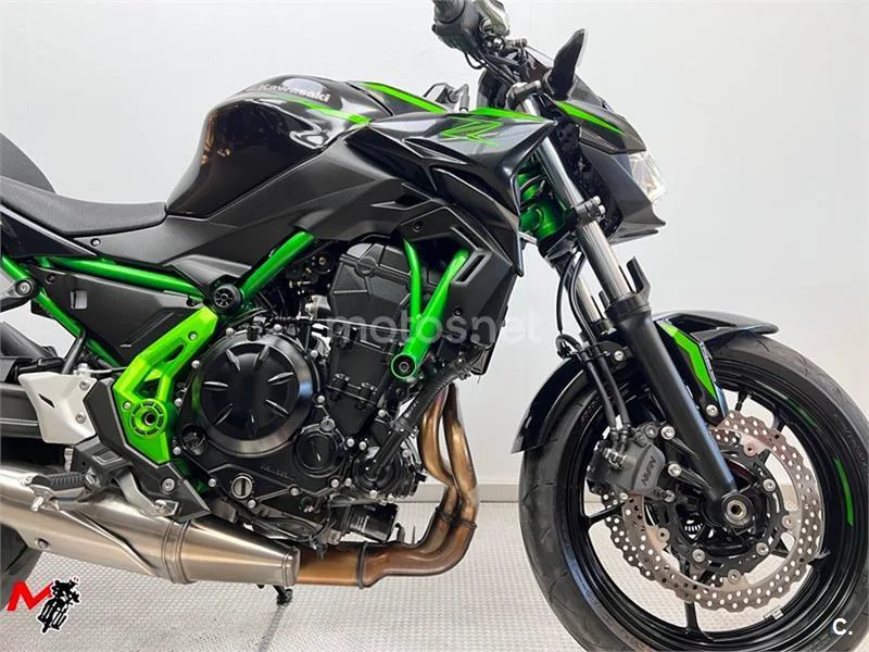 Kawasaki Z650 – Vista 3
