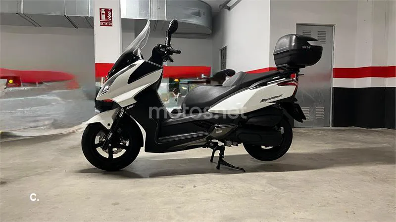 Kymco Super Dink 125i ABS – Vista 2