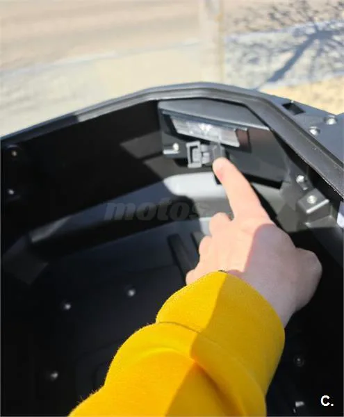 BMW C 400 GT – Vista 11