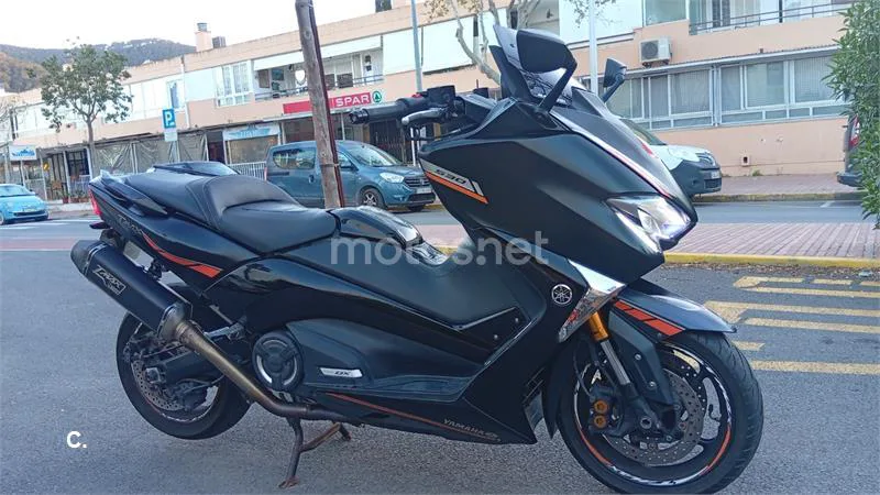 Yamaha TMAX 530 - Vista 6