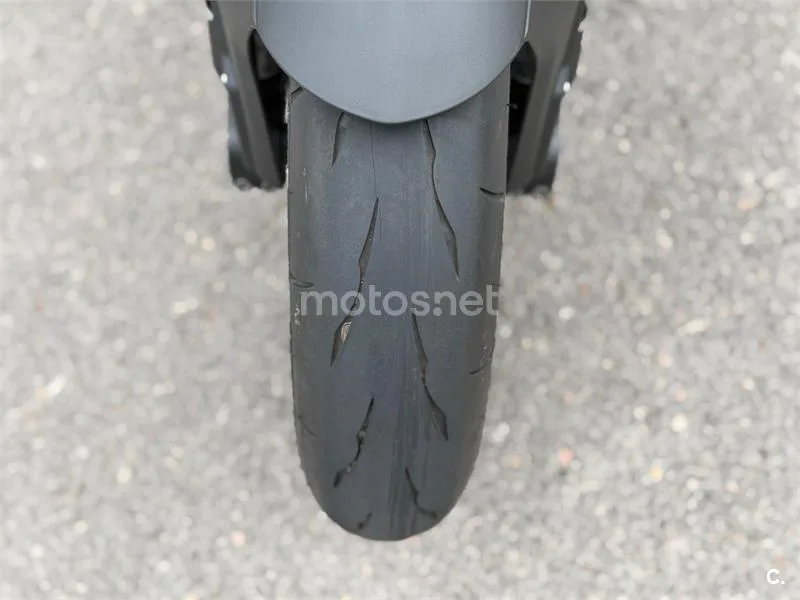 BMW M 1000 R – Vista 17