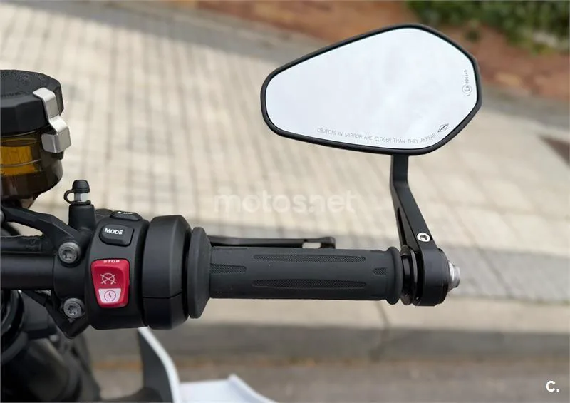 BMW M 1000 R – Vista 9