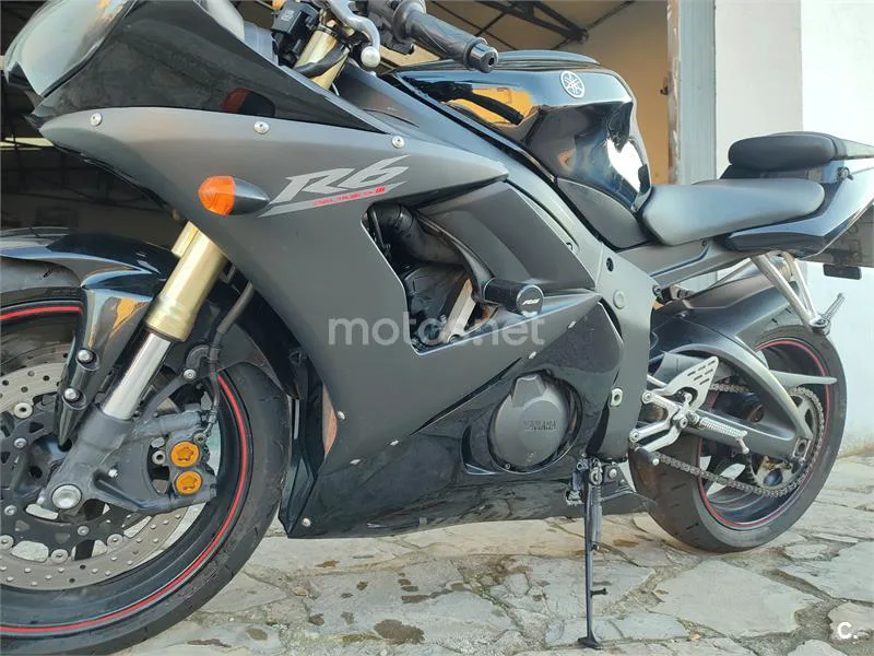Yamaha YZF R6 – Vista 5