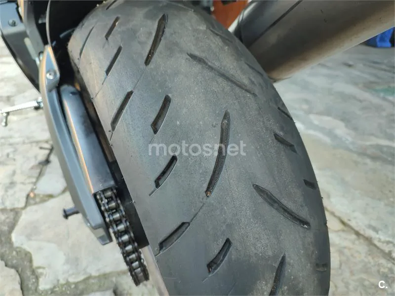 Yamaha YZF R6 – Vista 7