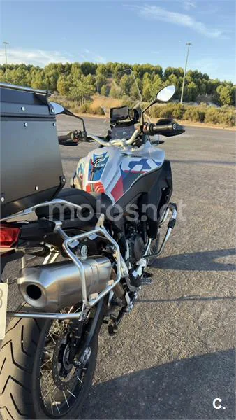 BMW F 900 GS – Vista 4