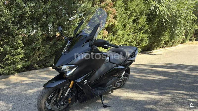 Yamaha TMAX 560 – Vista 5