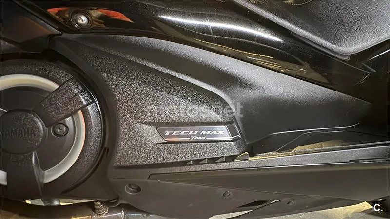 Yamaha TMAX 560 – Vista 6