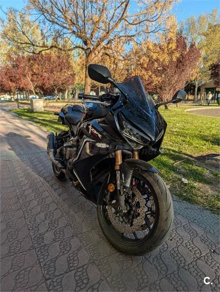 Honda CBR 650 R – Vista 2