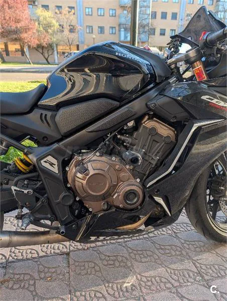 Honda CBR 650 R – Vista 3