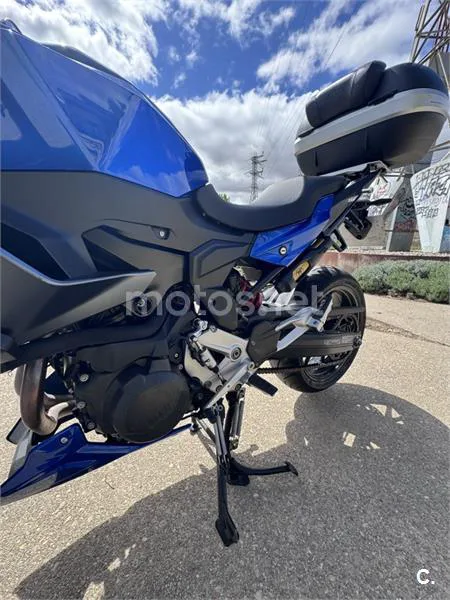 BMW F 900 XR – Vista 3