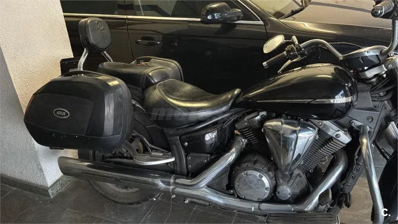 Yamaha XVS 1300 A Midnight Star – Vista 5