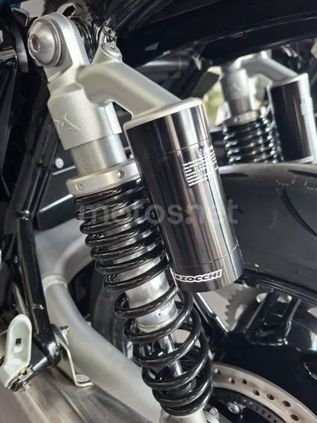 Triumph Speed Twin 1200 - Vista 7