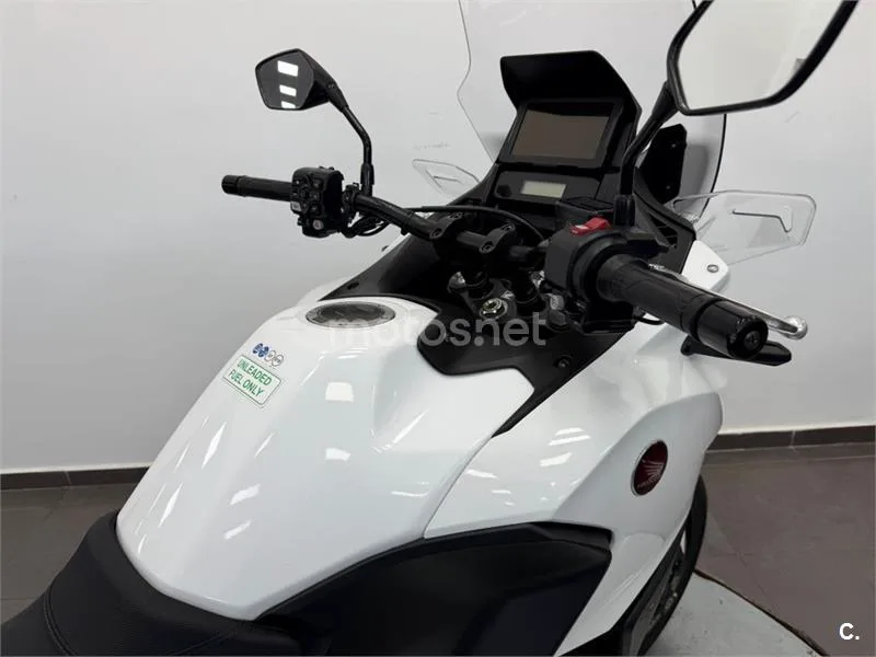 Honda NT1100 – Vista 6