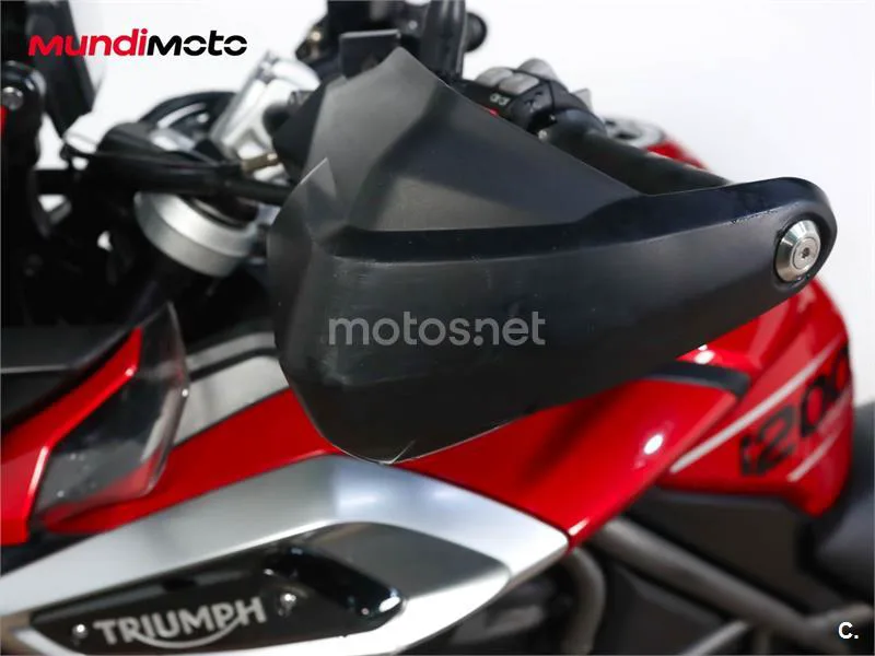 Triumph Tiger 1200 – Vista 40