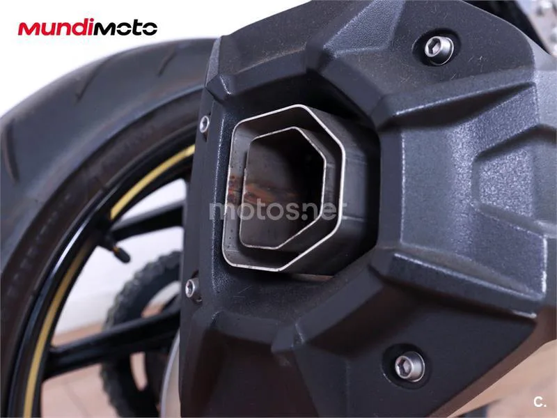 Kawasaki Ninja 1000 SX – Vista 13