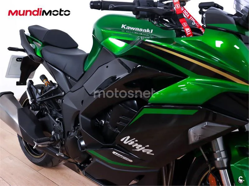 Kawasaki Ninja 1000 SX – Vista 19