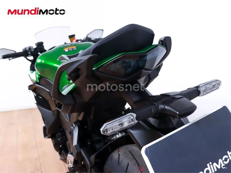 Kawasaki Ninja 1000 SX – Vista 9