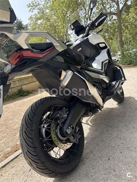 Honda X-ADV – Vista 6