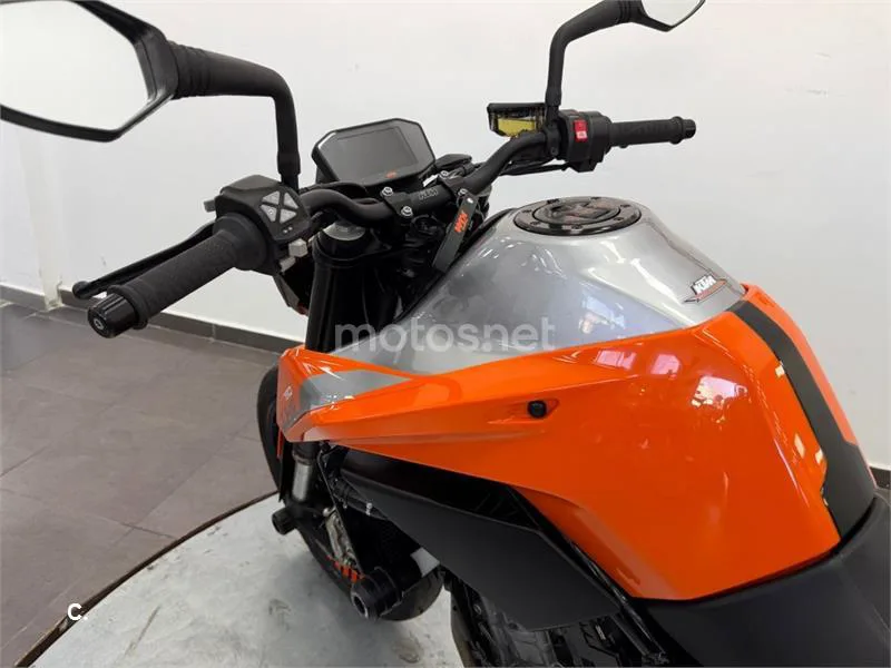 KTM 790 – Vista 11