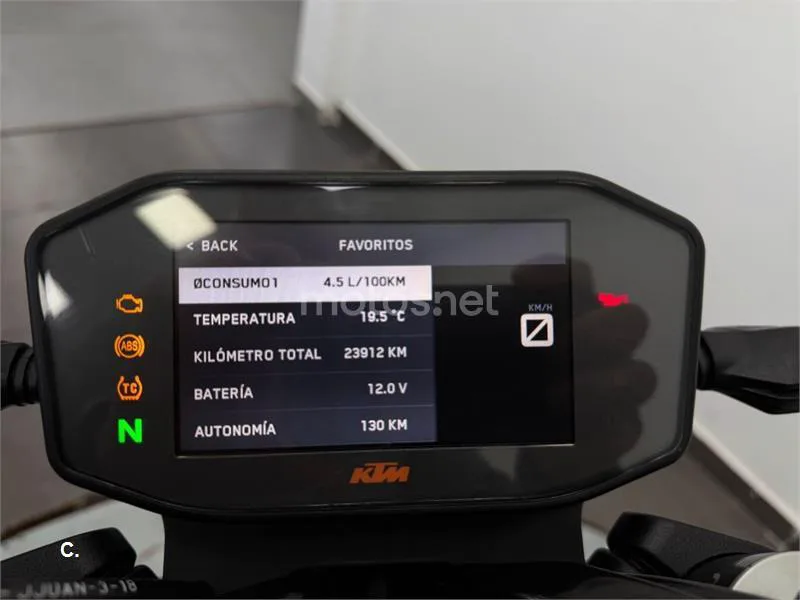 KTM 790 – Vista 13