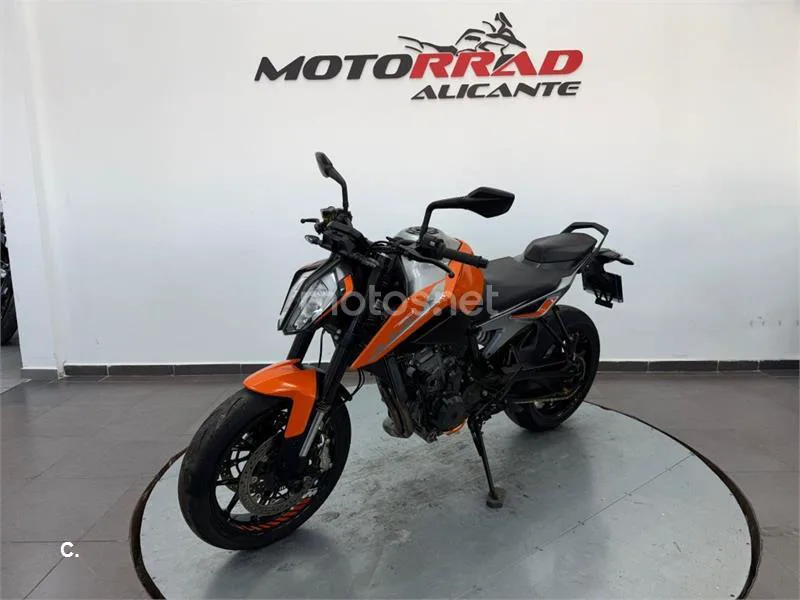 KTM 790 – Vista 14