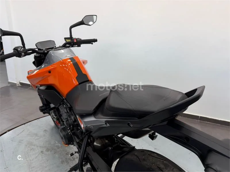 KTM 790 – Vista 10