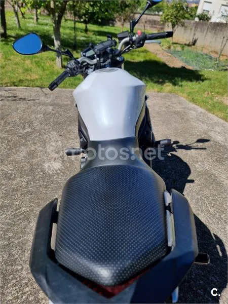 Yamaha XJ6 N Diversion – Vista 7
