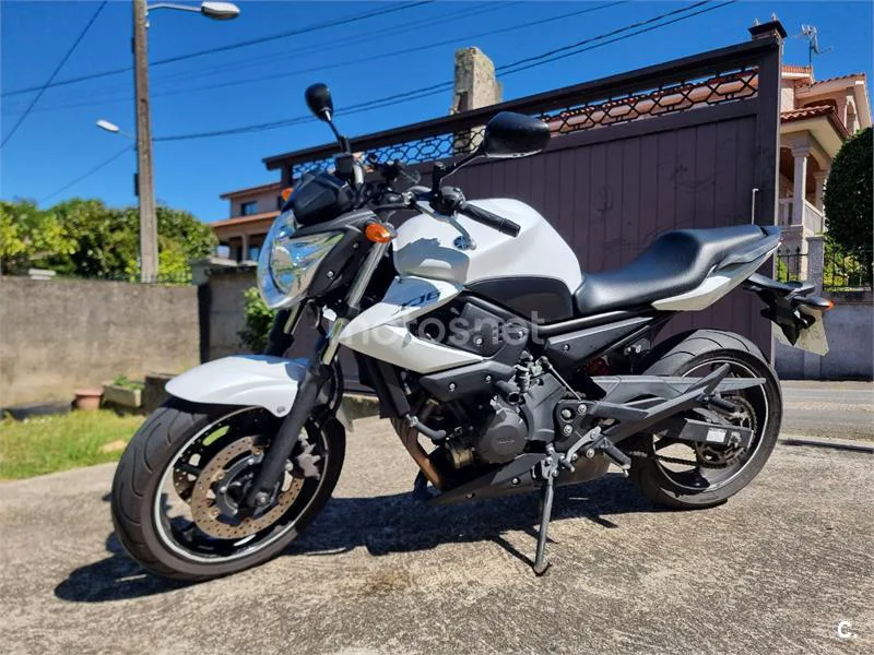 Yamaha XJ6 N Diversion – Vista 8