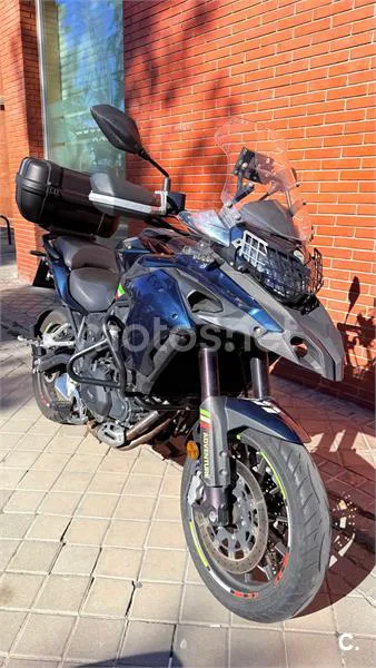 Benelli TRK 502 – Vista 8