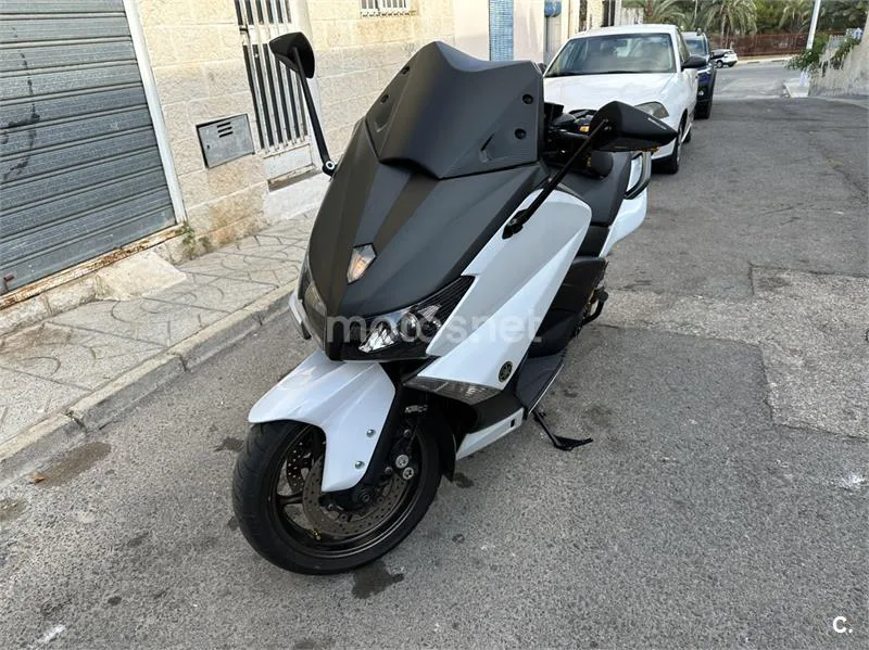 Yamaha TMAX 530 – Vista 2