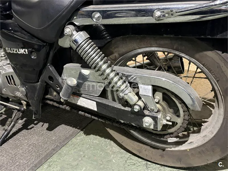 Suzuki Marauder 250 – Vista 3