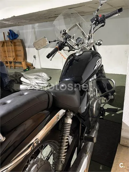 Suzuki Marauder 250 – Vista 5