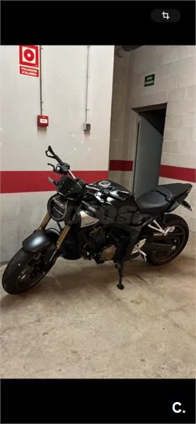 Honda CB 650 R – Vista 3