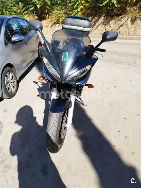 Yamaha FZ6 S – Vista 3