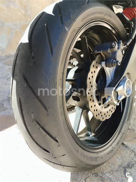 Yamaha MT-07 – Vista 9