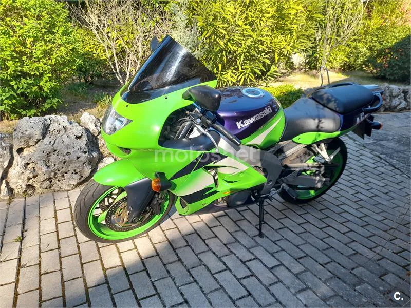 Kawasaki ZX 6R NINJA 98 – Vista 2
