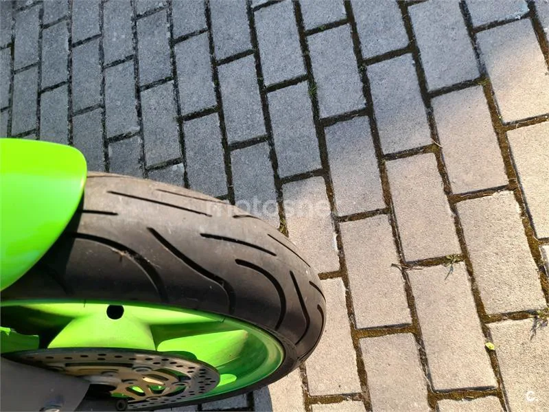 Kawasaki ZX 6R NINJA 98 – Vista 3