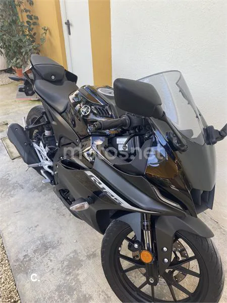 Yamaha R 125 – Vista 2