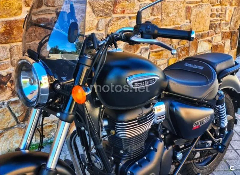 Royal Enfield Meteor 350 – Vista 2