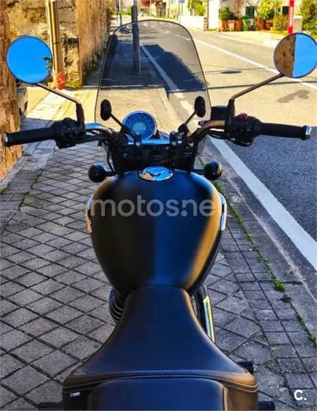 Royal Enfield Meteor 350 – Vista 4