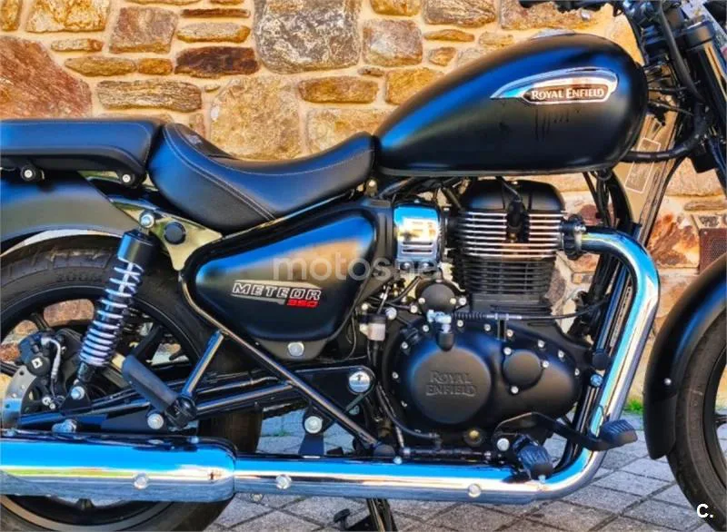 Royal Enfield Meteor 350 – Vista 9