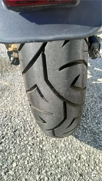 Royal Enfield Continental GT 535 – Vista 6