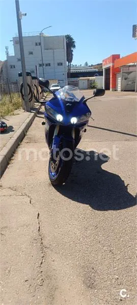 Yamaha R1 – Vista 3