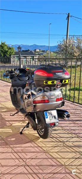 Suzuki Burgman 650 Executive – Vista 5